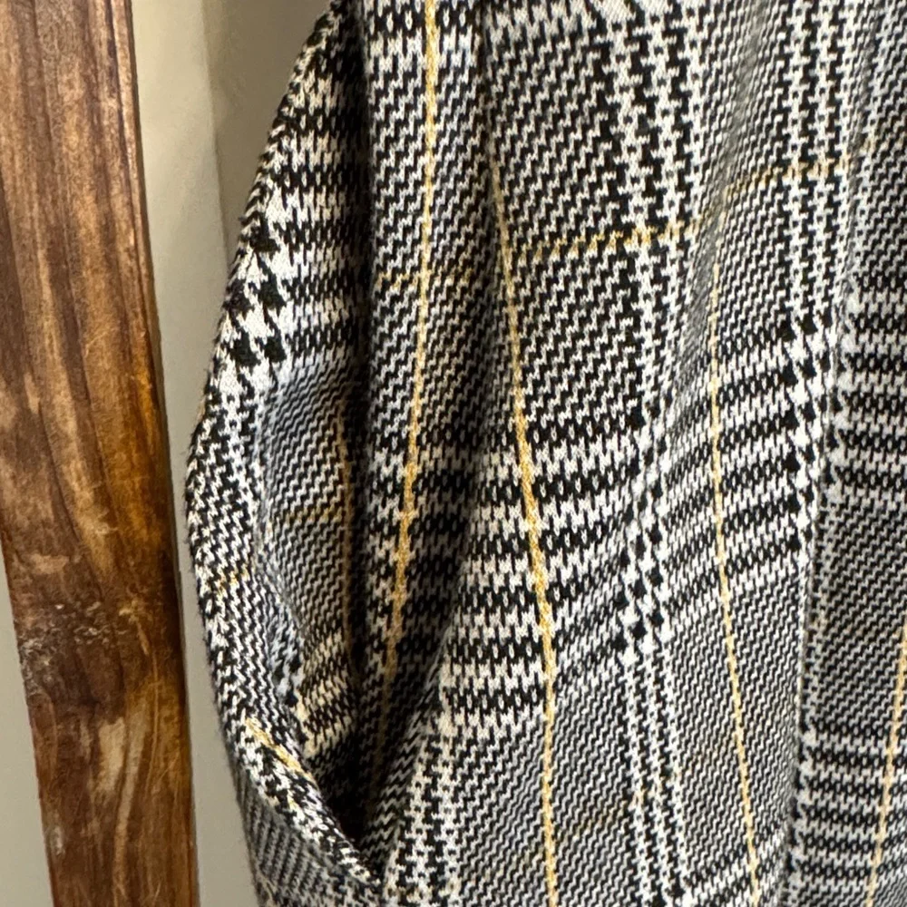 Abercrombie & Fitch Gray Plaid Mini Dress - Picture 4 of 7